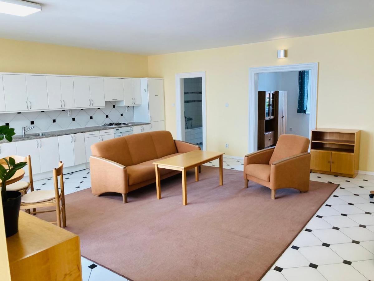 Hotel U Rytire Mělník المظهر الخارجي الصورة