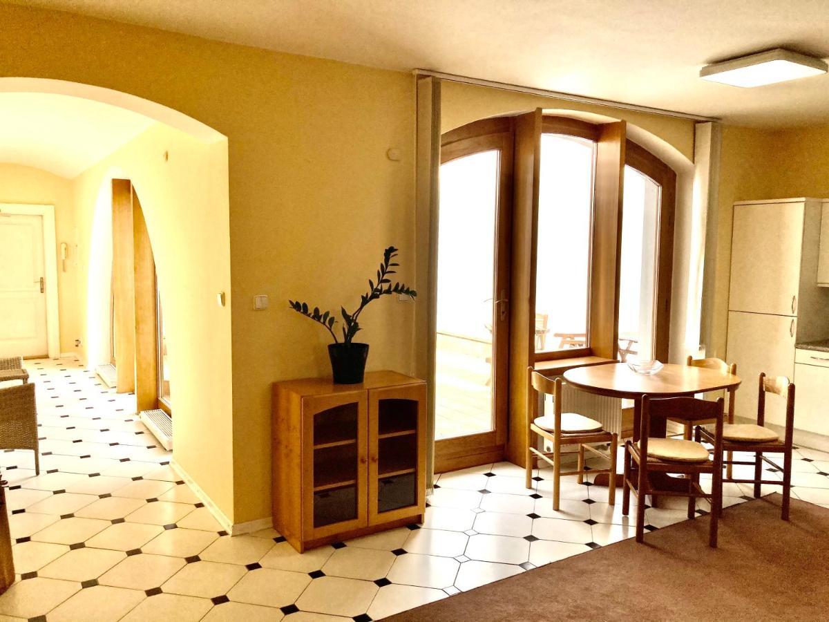 Hotel U Rytire Mělník المظهر الخارجي الصورة