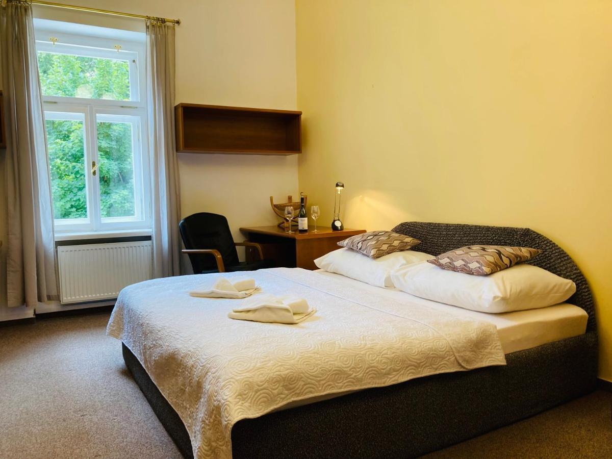 Hotel U Rytire Mělník المظهر الخارجي الصورة