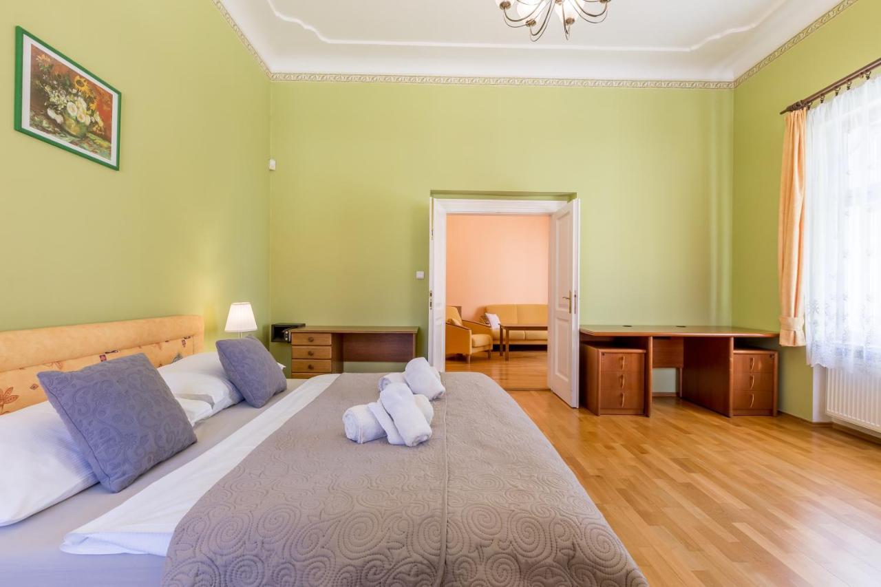 Hotel U Rytire Mělník المظهر الخارجي الصورة
