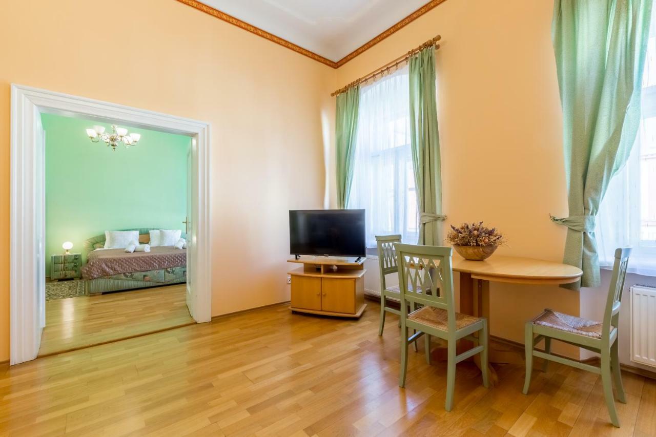 Hotel U Rytire Mělník المظهر الخارجي الصورة